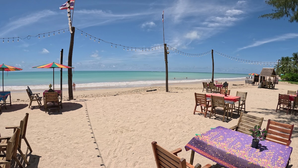 Happy Beach Bar & Restaurant-2